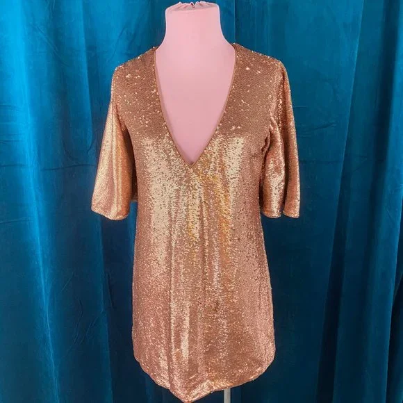 The Jetset Diaries Rising Sun Sequin Dress - Picture 2 of 10